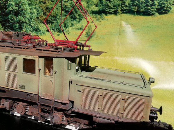 205 Alterung mit Ausbesserungsflecken von Lokomotiven Spur 1