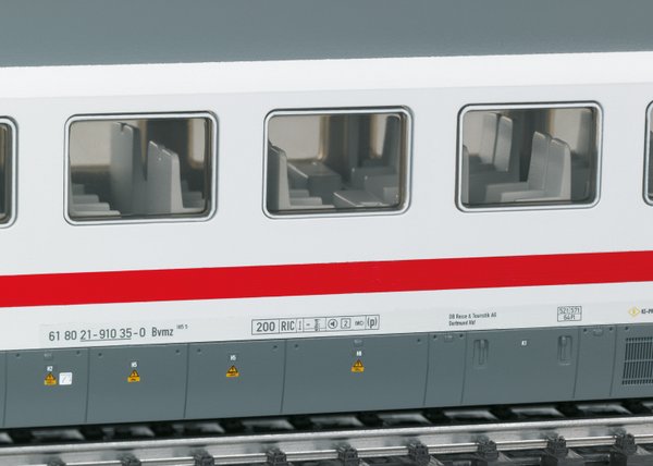 43680 Abteilwagen Bvmz 185.5 2. Klasse der Deutschen Bahn AG (DB AG) Epoche V